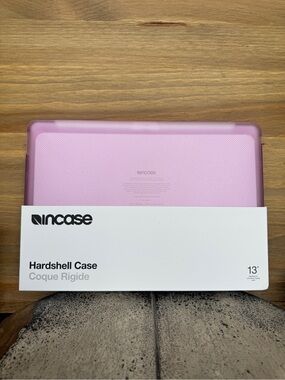 Incase Mac Air 13” Hardshell Case NEW